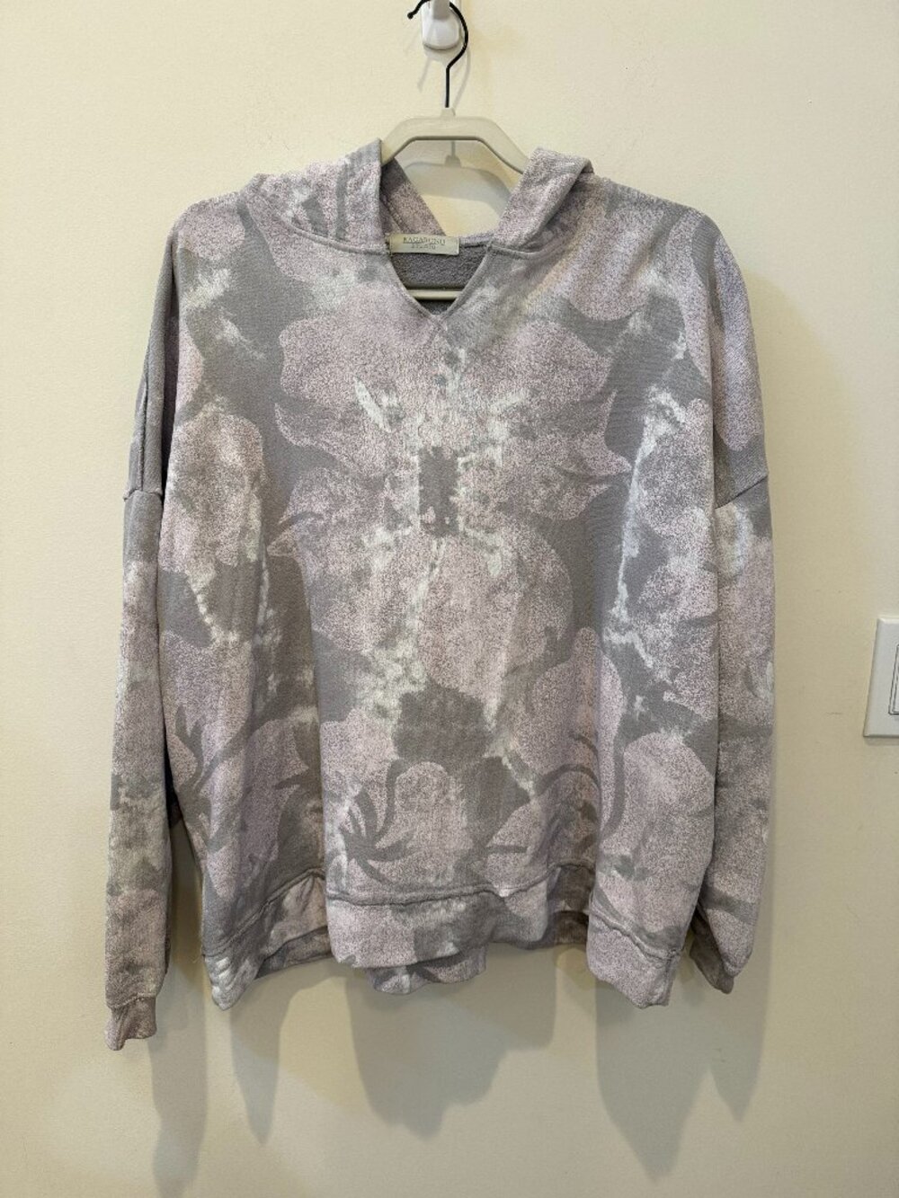 Ragabond sold at Free People Aloha Hoodie, size M